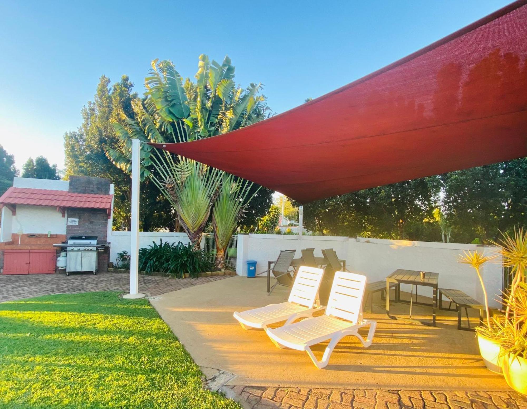 Bundaberg Spanish Motor Inn Kültér fotó