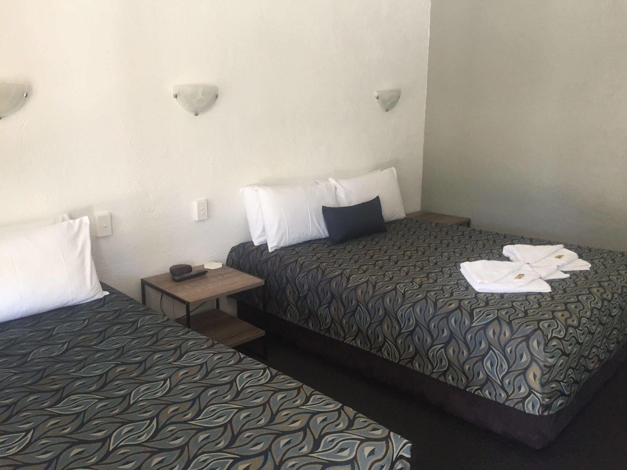 Bundaberg Spanish Motor Inn Kültér fotó